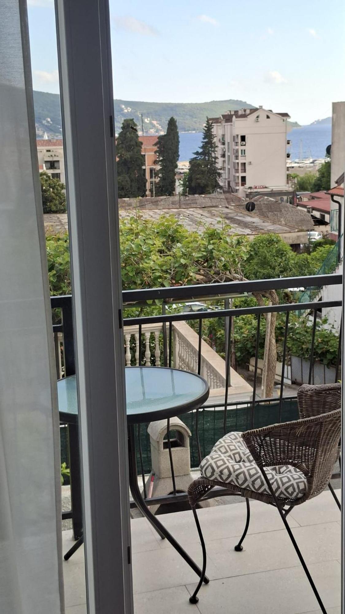 Apartments Lena Herceg Novi Chambre photo